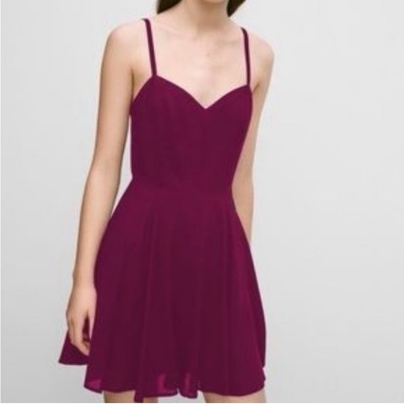 Talula Aritzia Lipinski Skater Dress in Light Pink - Picture 3 of 16